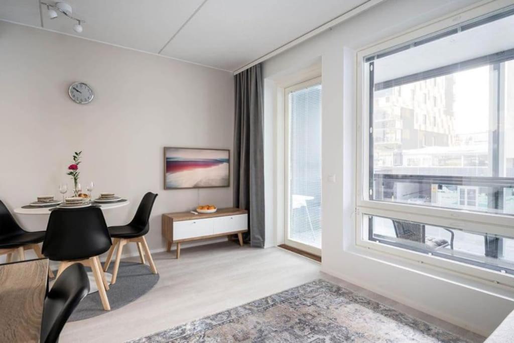 Apartment Near The Train Station, Free Parking &Netflix Kuopio Buitenkant foto